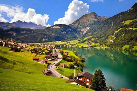 Швейцарская деревня