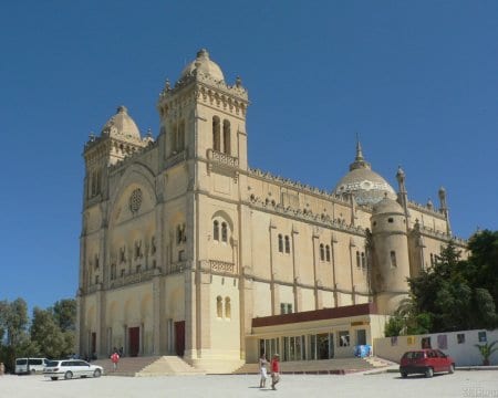 дворец в Тунисе