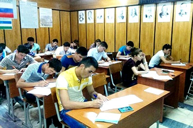 студенты в узбекистане 