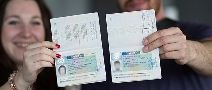 Если нет московской прописки можно визу шенген получить в москве