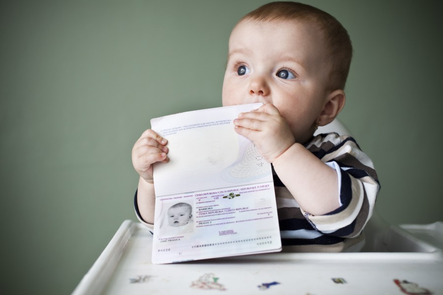Нужны ли фото детей для загранпаспорта родителей