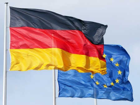 Флаги Германии и Евросоюза