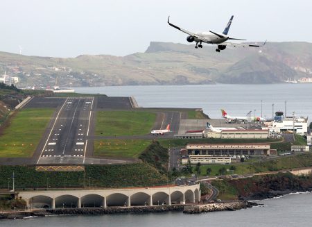 Аэропорт Санта-Катарина в Португалии