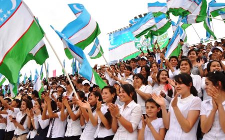 Молодежь Узбекистана