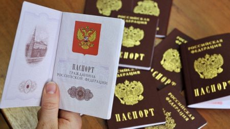 Изображение - Как проводится временная регистрация на почте для граждан россии, снг и других стран pasport-rf-450x253