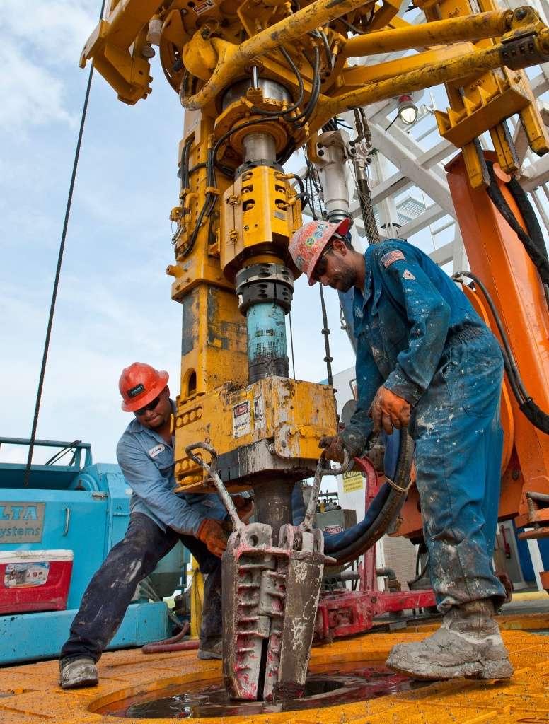 Зарплата бурильщика нефтяных и газовых скважин в 2024 году