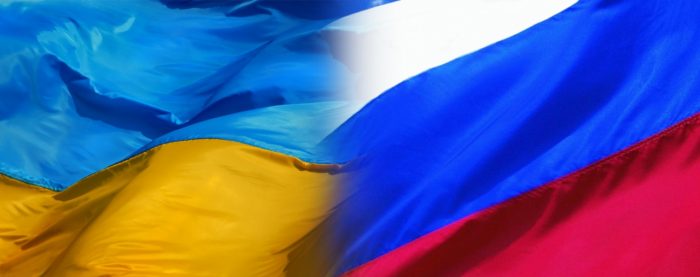 Флаг Украины и России 