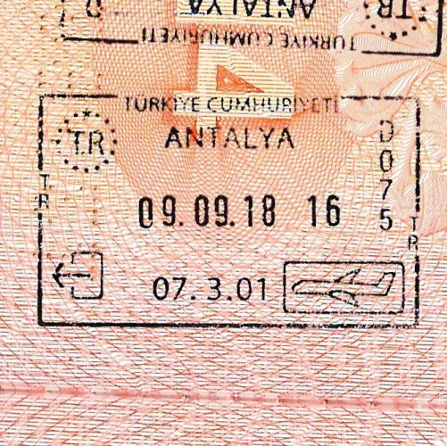 Правила въезда в Турцию (апрель—май 2023)