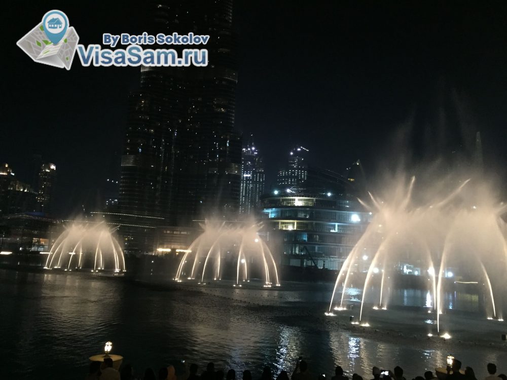 поющие фонтаны в Дубаи