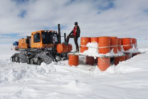 Работа в Арктике вахтовым методом: доступные вакансии в 2022году