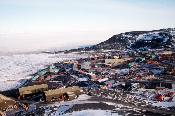 станция на Антарктиде