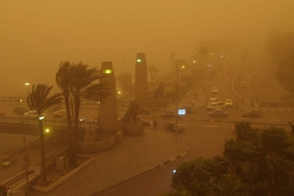 песчаная буря в Египте